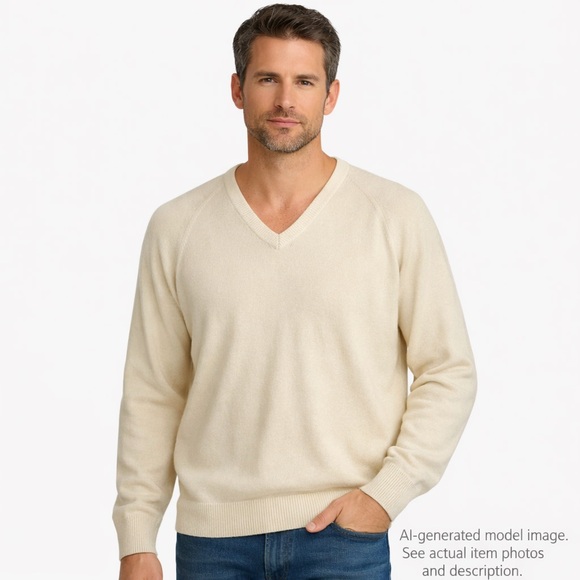 285. Christian Dior Vintage Cream V-Neck Knit Sweater XL